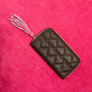 Betsey Johnson Bags - Betsey Johnson Black Heart Quilted Wallet NWOT Betsey Johnson Bags - Betsey Johnson Black Heart Quilted Wallet NWOT